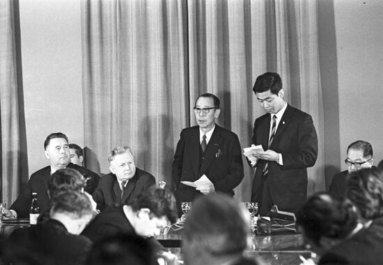 Toru Hagivara at news conference