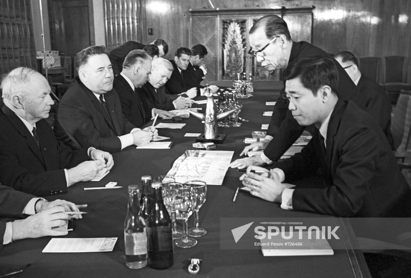 B. Borisov and Toru Hagivara at negotiation