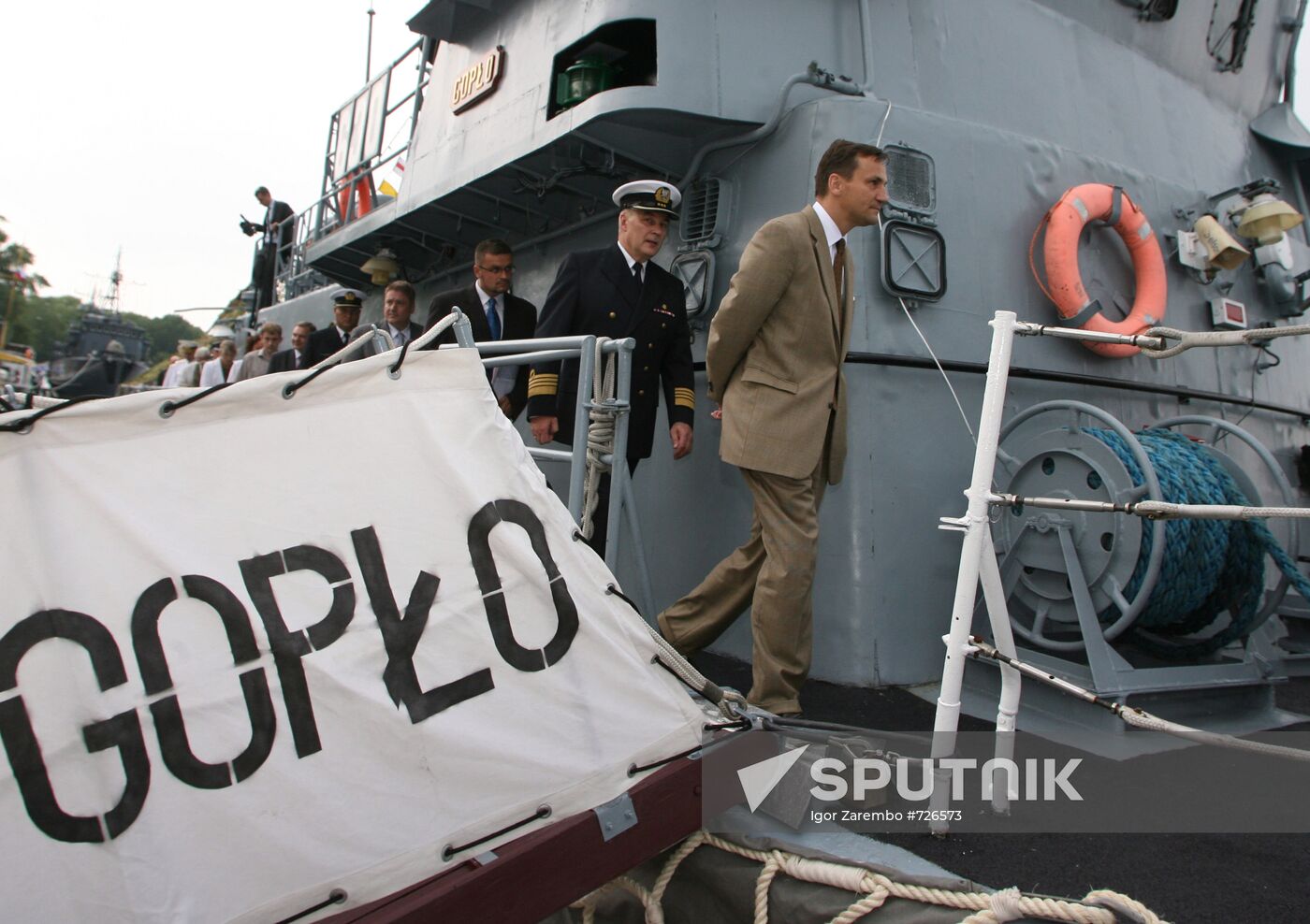 Polish Navy's minesweeper Gopło makes port call in Baltiysk