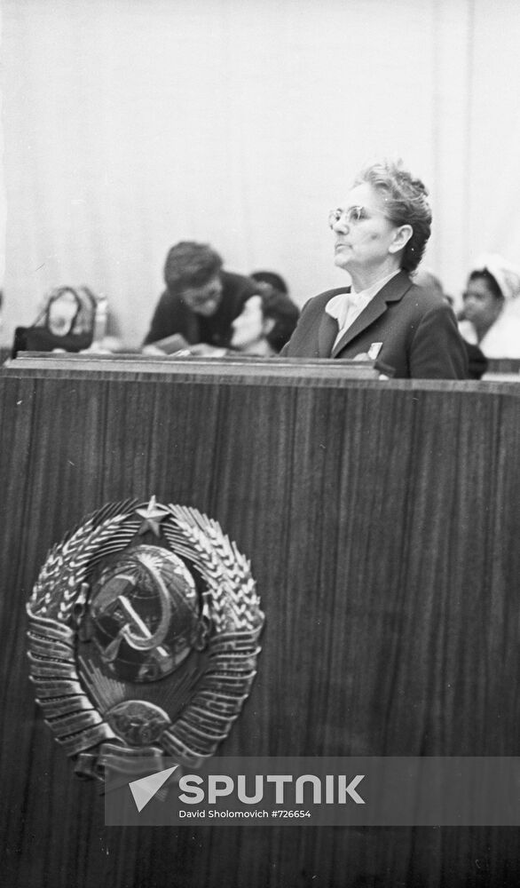 Lotta Ulbricht - a delegate of the World Women's Congress