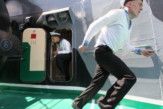 Fleet prepares for Navy Day celebrations in Sevastopol
