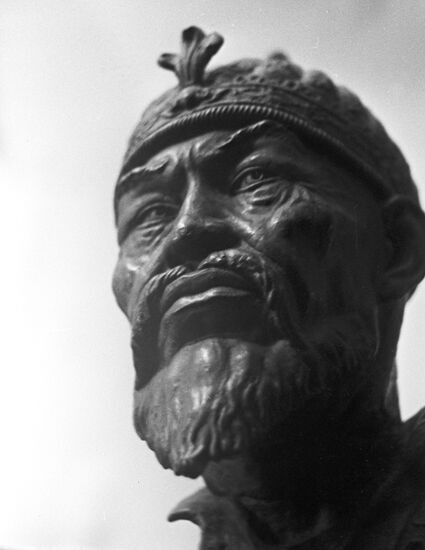 Sculptural portrait of Tamerlan