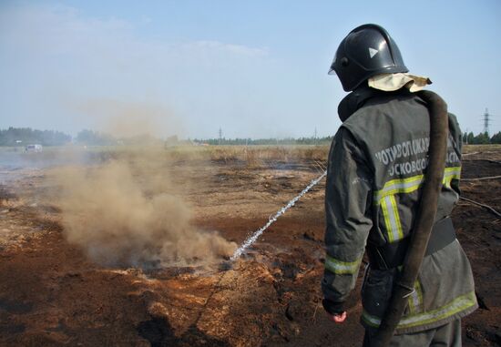 Peat bog fires fought in Noginsk District