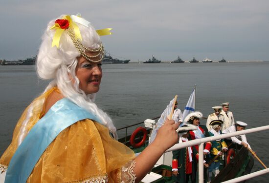 Dramatic performance dedicated to Russian Navy Day celebrations