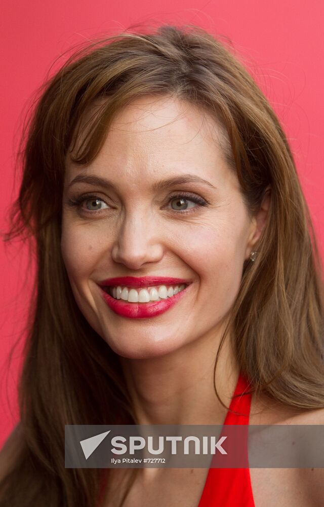 Angelina Jolie