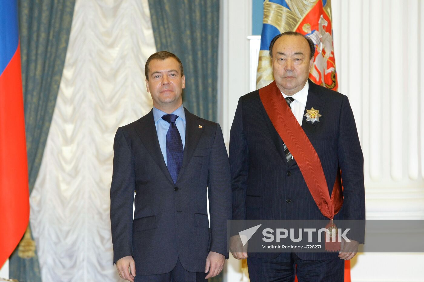 Dmitry Medvedev presents state awards in Kremlin