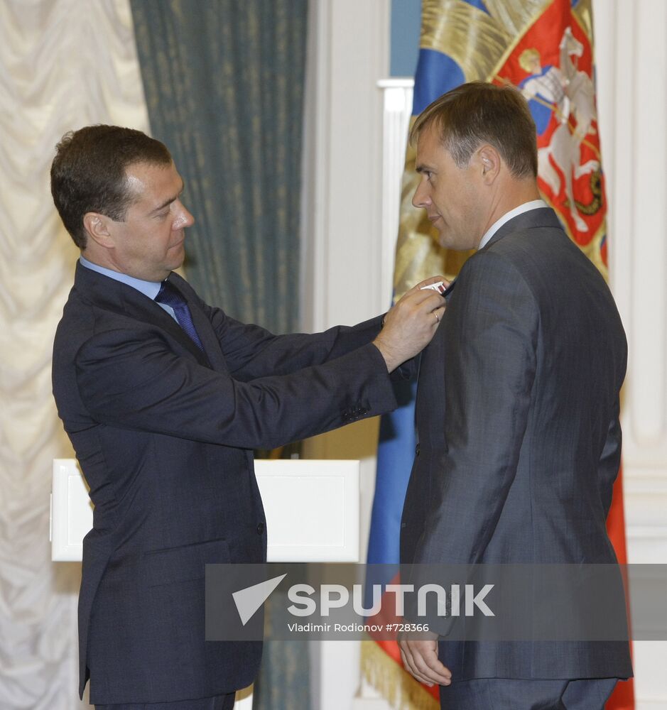 Dmitry Medvedev presents state awards in Kremlin