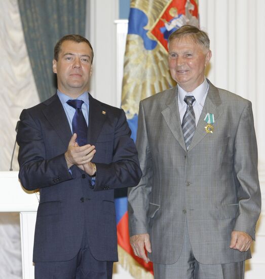 Dmitry Medvedev presents state awards in Kremlin