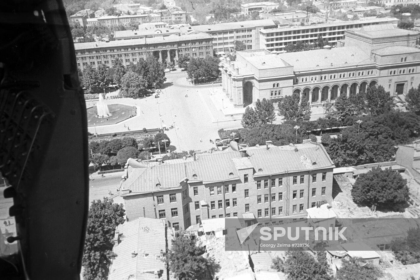 Earthquake in Tashkent in 1966