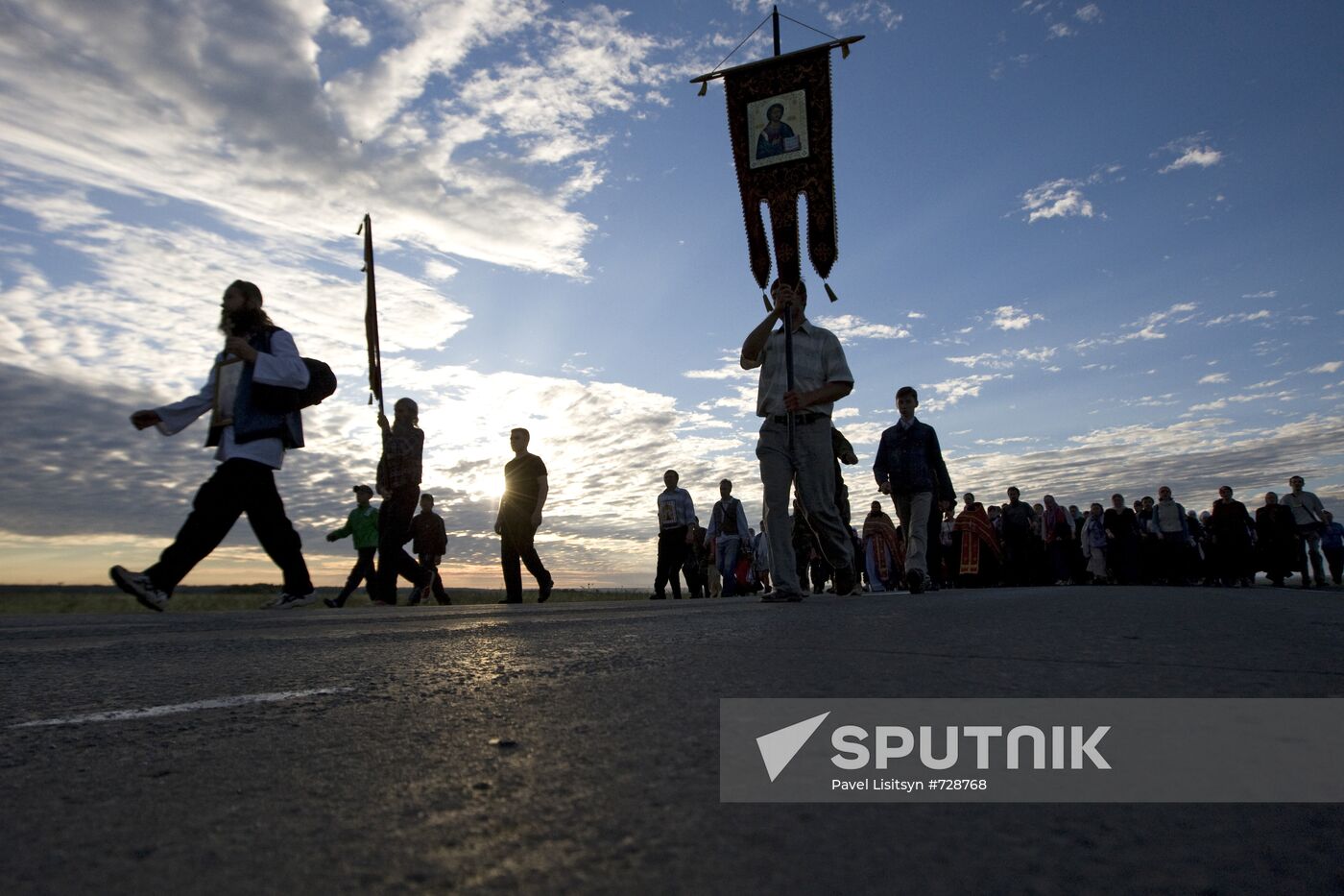 Religious procession in Alapayevsk