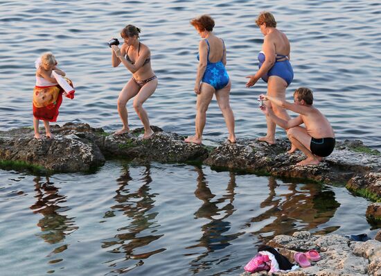 Leisure time on Sevastopol coast