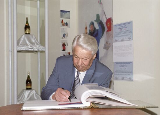 Russian President Boris Yeltsin visiting Armenia