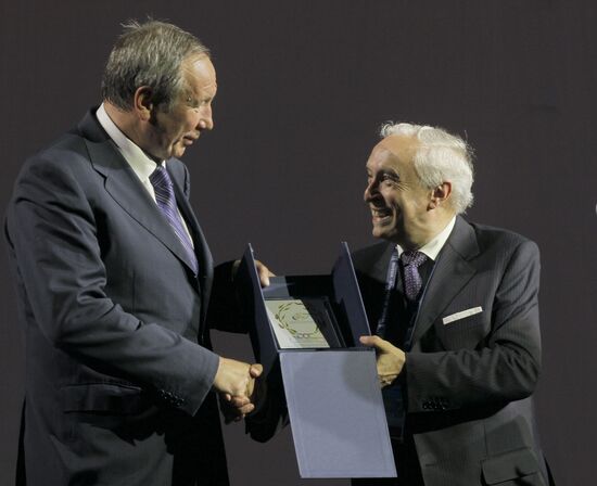 Shamil Tarpishchev, Franco Ascani