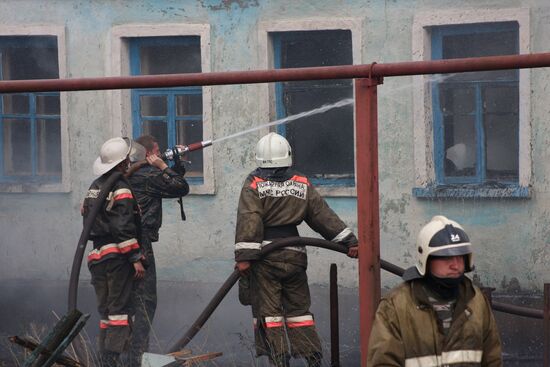 Fighting fire in Maslovka village