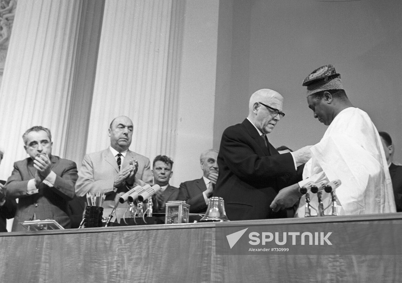 Curtis Joseph awarded International Lenin Peace Prize