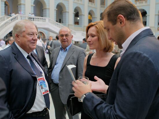 Vitaly Smirnov, Maria Kiseleva, Vladimir Kirsanov