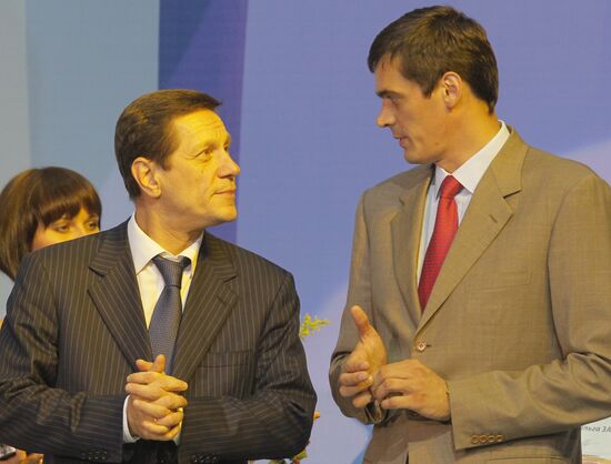 Alexander Zhukov, Alexander Popov