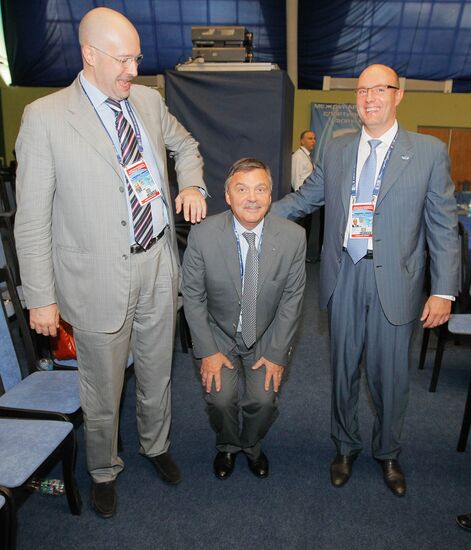 Vasily Kiknadze, Rene Fazel, Dmitry Chernyshenko