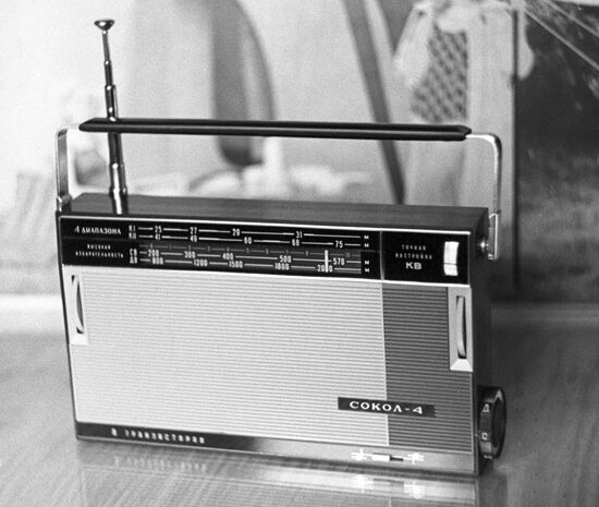 Sokol-4 radio receiver