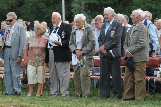 Veterans of 20th Waffen Grenadier Division of SS meet in Estonia