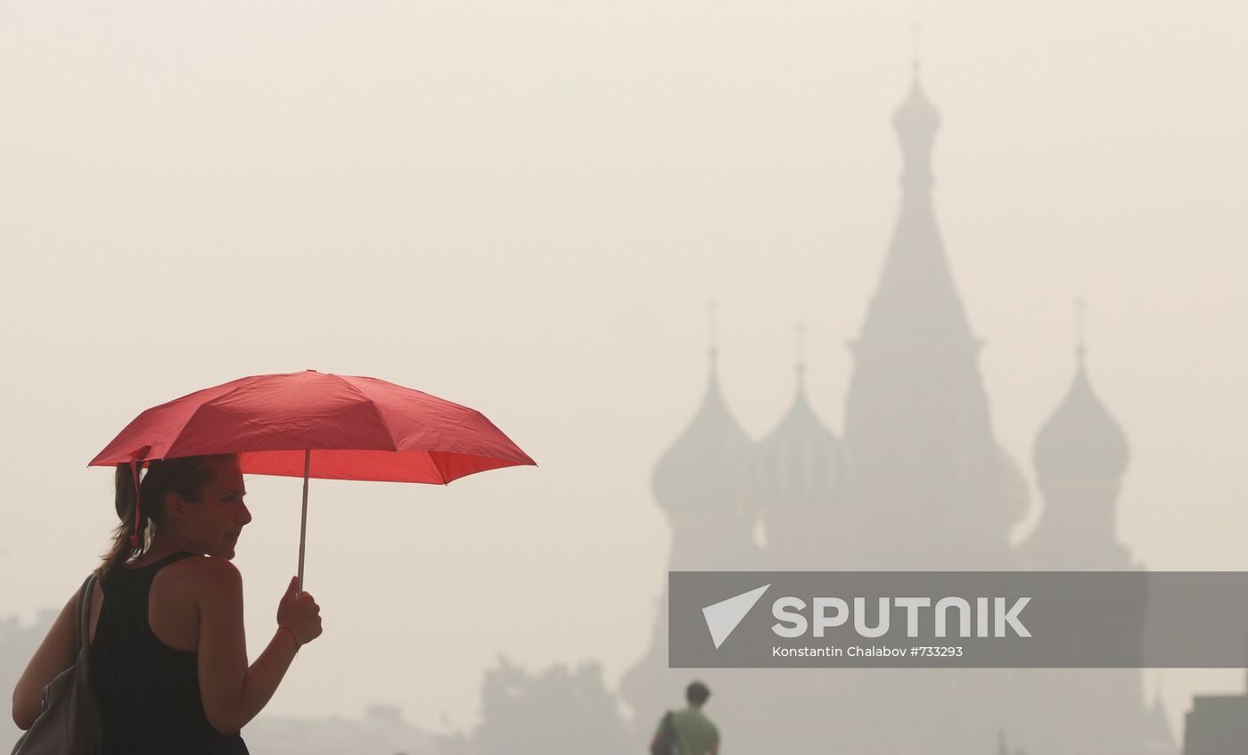 Smoke from peat fires blanketed Moscow