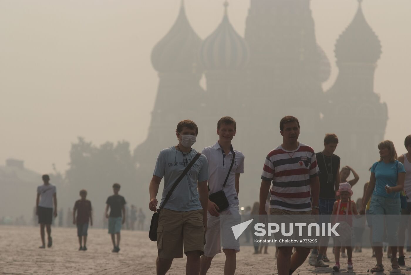 Smoke from peat fires blanketed Moscow