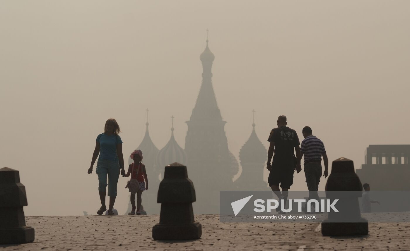 Smoke from peat fires blanketed Moscow
