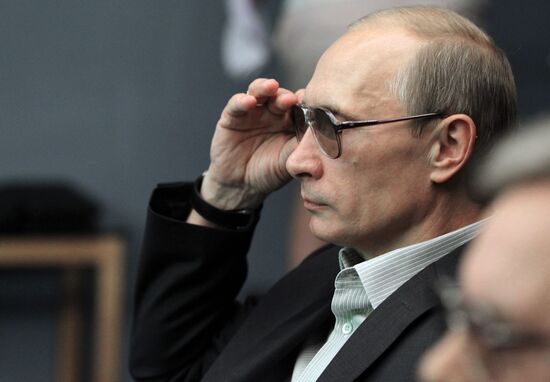 Vladimir Putin visits Gazprom-VNIIGAZ Ltd.