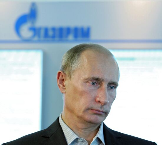 Vladimir Putin visits Gazprom-VNIIGAZ Ltd.