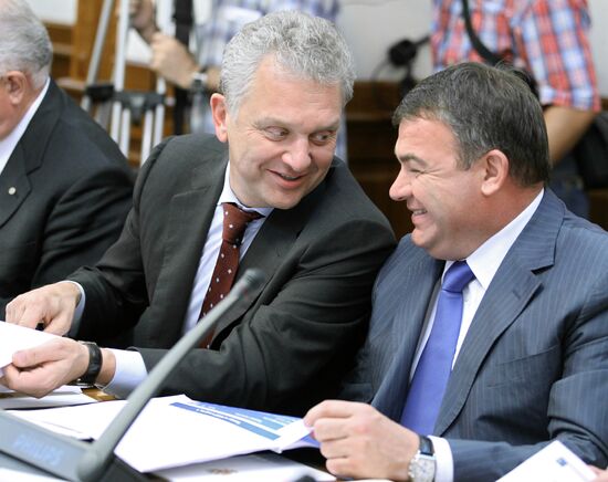 Viktor Khristenko and Anatoly Serdyukov