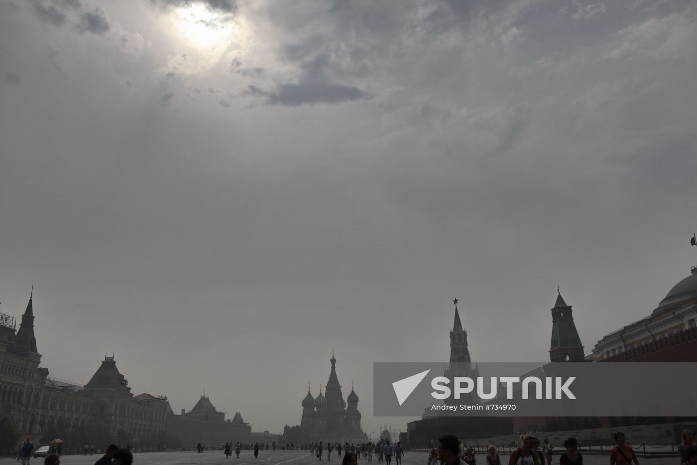 Moscow shrouded in smoke