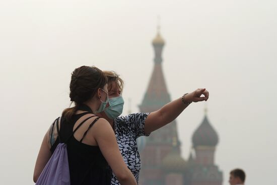 Moscow engulfed by wildfire smoke