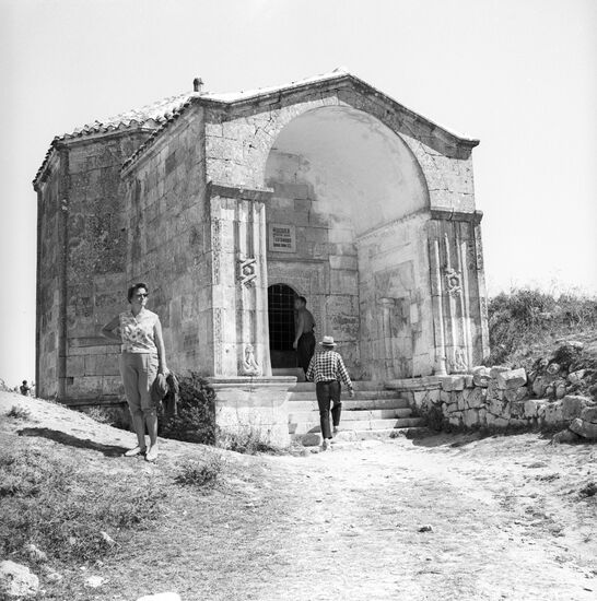 15th-century mausoleum