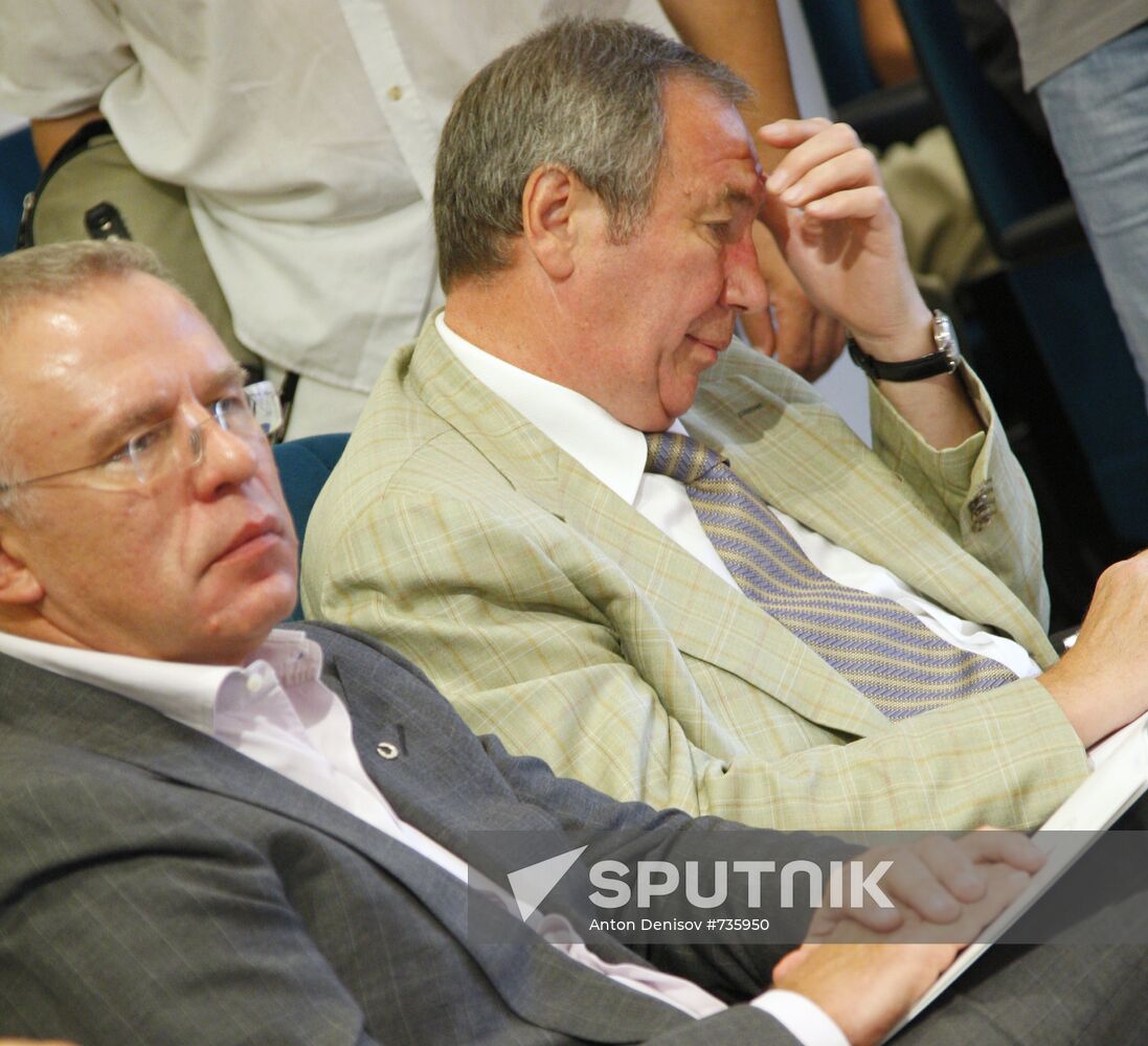 Shamil Tarpishchev, Vyacheslav Fetisov