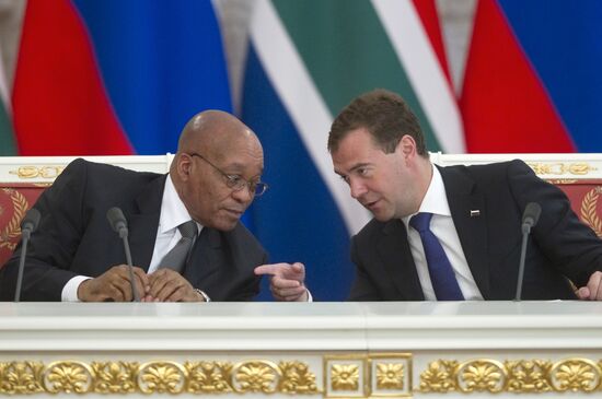 Dmitry Medvedev meets Jacob Zuma