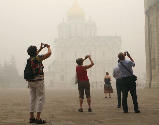 Tourists in Moscow Kremlin