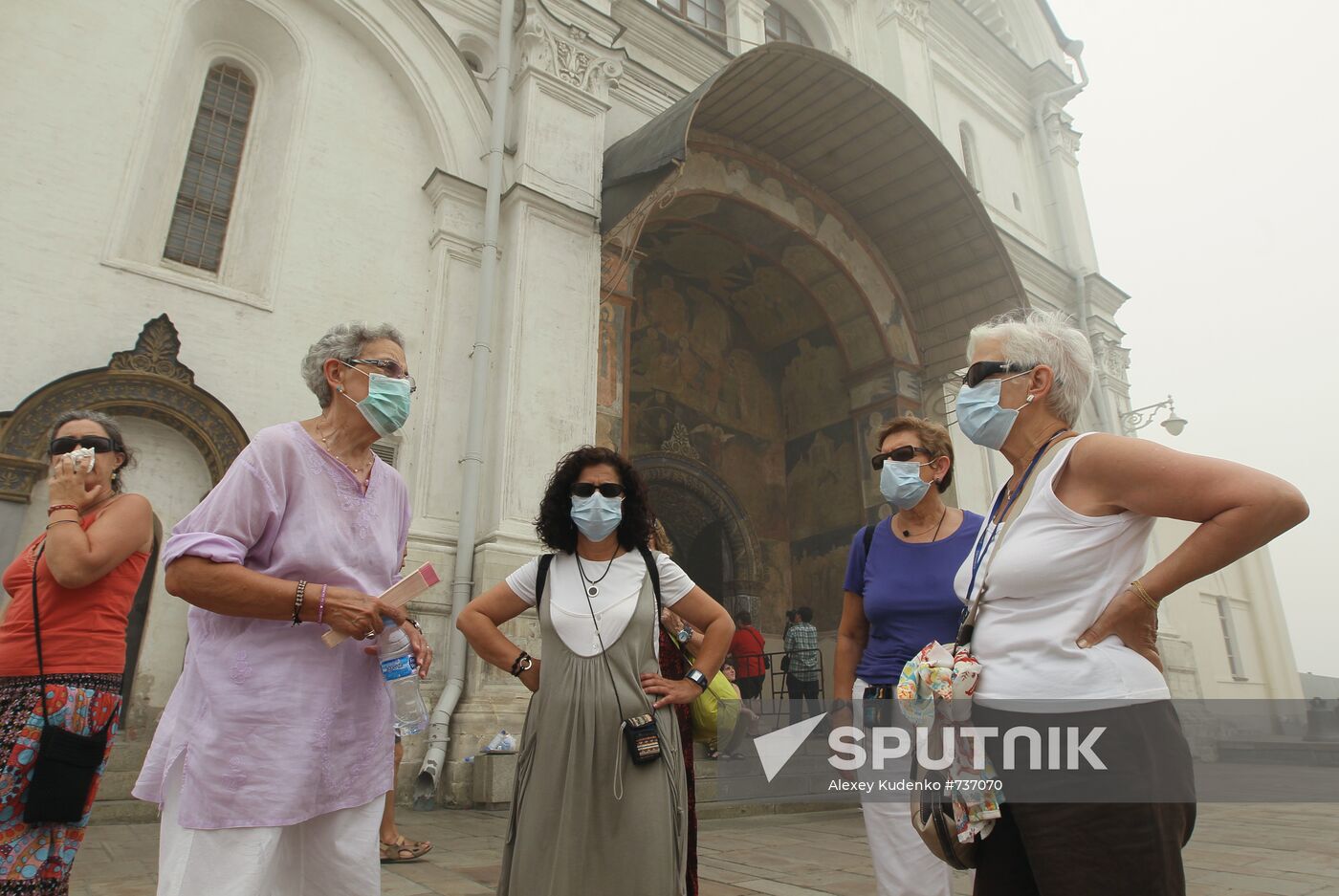 Foreign tourists on the territory of the Moscow Kremlin