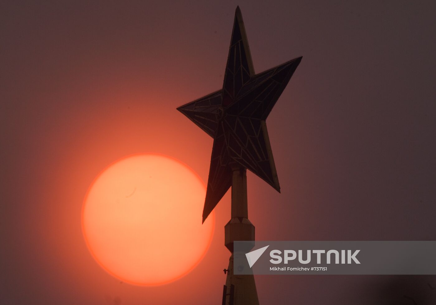 Moscow engulfed in wildfire smoke