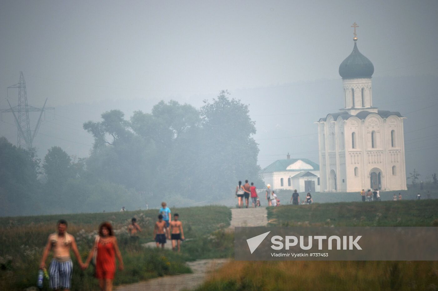 Pokrov Church on-the-Nerl