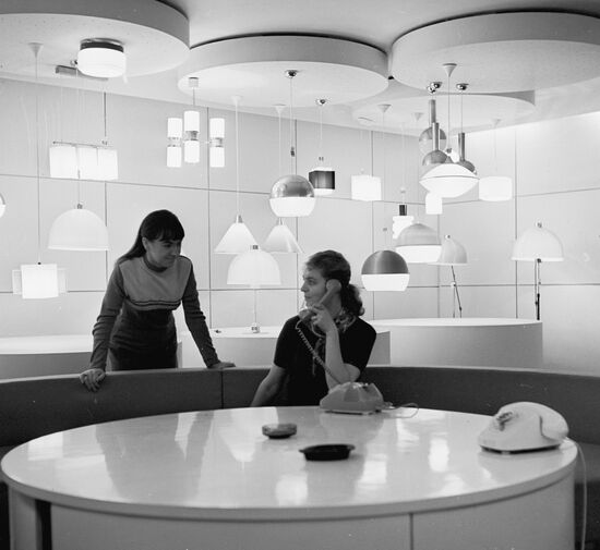 Exposition of lamps from the Estonplast Plant