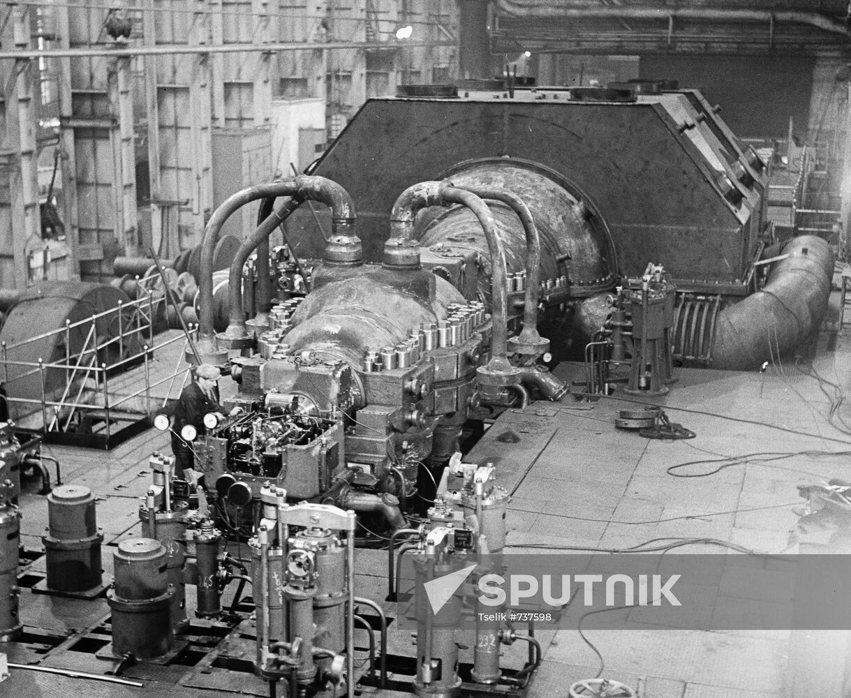 Turbines for the Lithuanian GRES on the test stand
