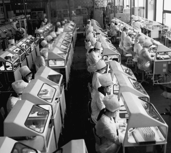 Cathode ray tube assembly line