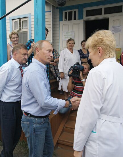 Vladimir Putin visits Central Federal District