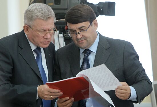Anatoly Perminov, Igor Levitin