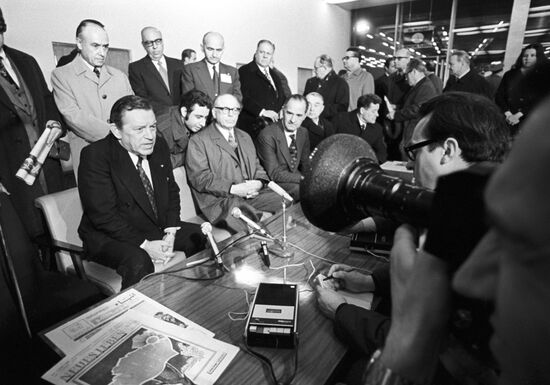 Argentine minister of economics Jose Helbard visits the USSR