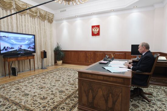 Vladimir Putin chairs videoconference on Raspadskaya