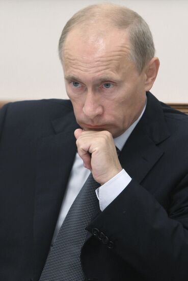 Vladimir Putin holds a video conference on Raspadskaya mine