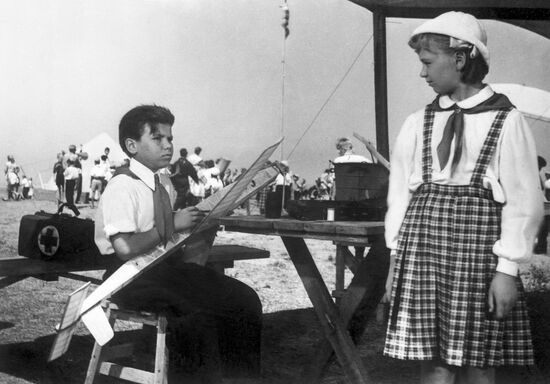 Shot from film "The Street of the Younger Son"