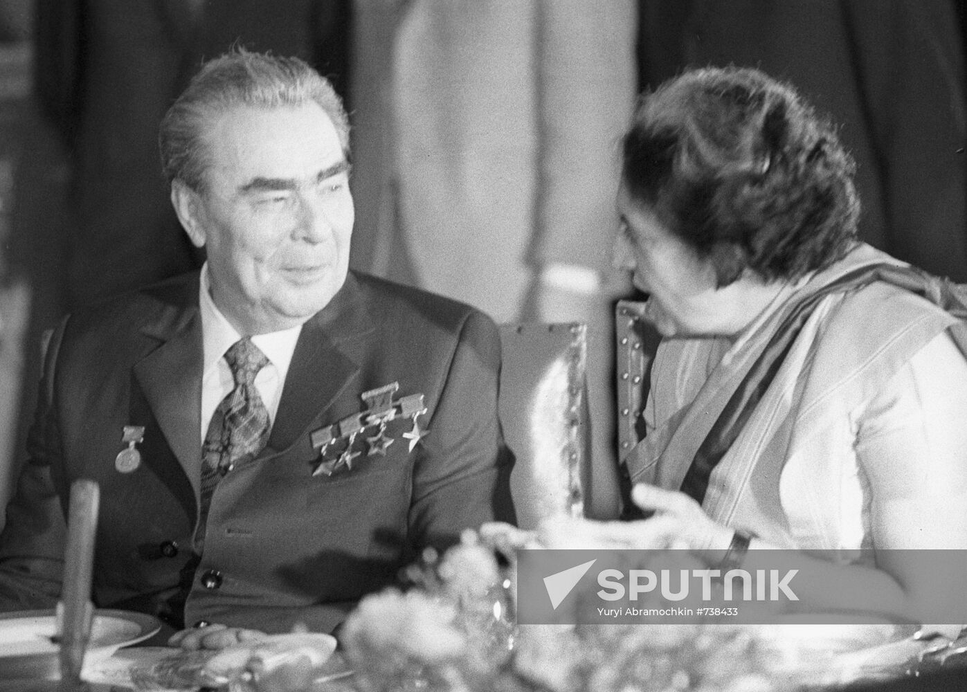 Indira Gandhi and Leonid Brezhnev