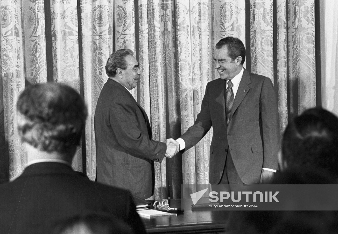 Leonid Brezhnev and Richard Nixon